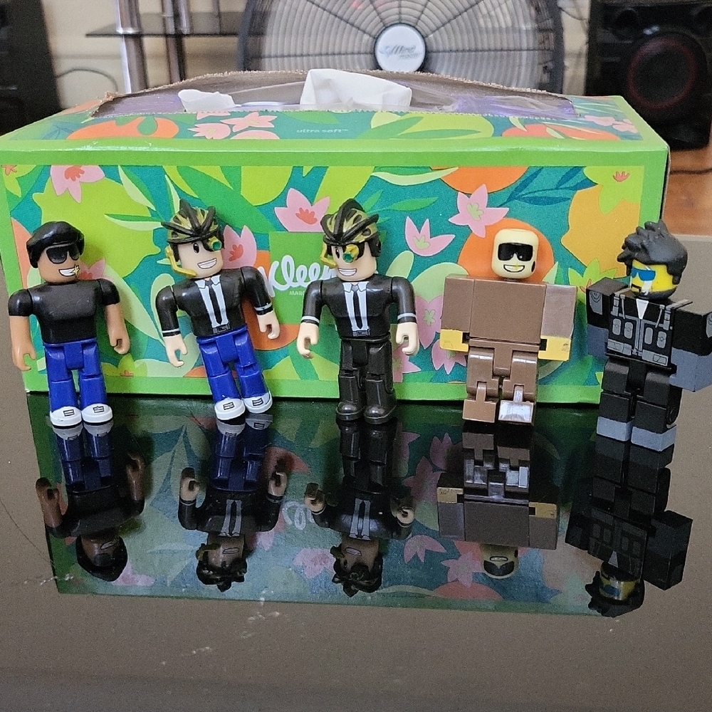 Roblox Set of 5 Action Figures